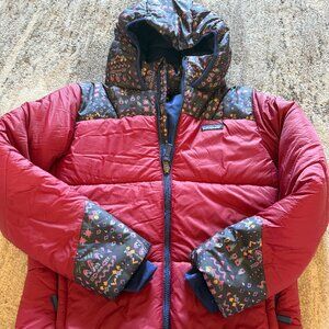 Patagonia Size 12 Large Girls Puffy Hooded Jacket